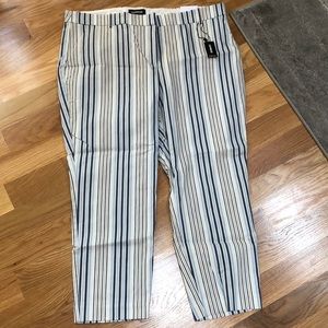 NWT Express 16S Ankle Mid Rise!